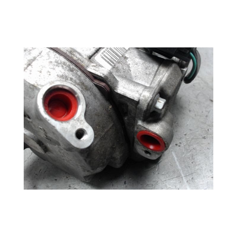 COMPRESSEUR AIR CONDITIONNE CADILLAC SEVILLE