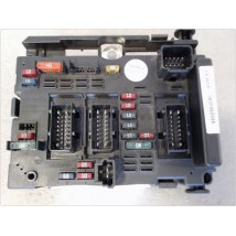 BOITE A FUSIBLES PEUGEOT 206