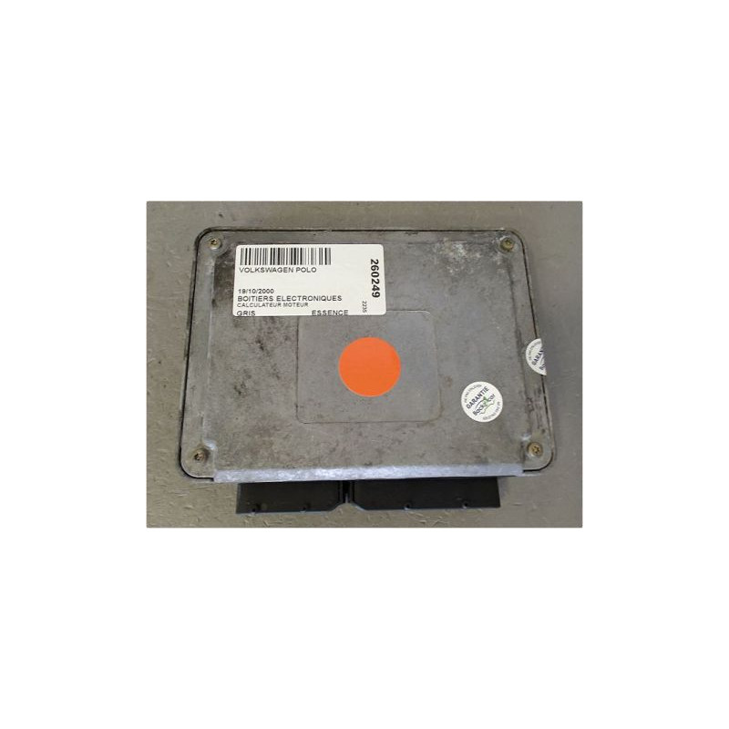 CALCULATEUR MOTEUR VOLKSWAGEN POLO