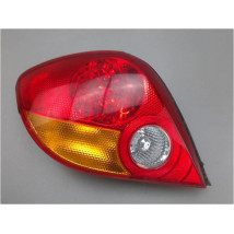 FEU ARRIERE GAUCHE  HYUNDAI COUPE