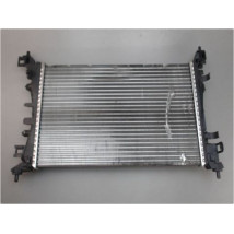 RADIATEUR OPEL CORSA