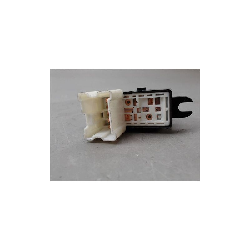 COMMANDE LEVE-GLACE PORTE AVD NISSAN MICRA