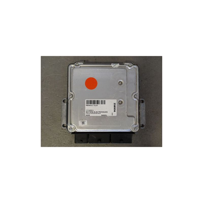 CALCULATEUR MOTEUR RENAULT CLIO