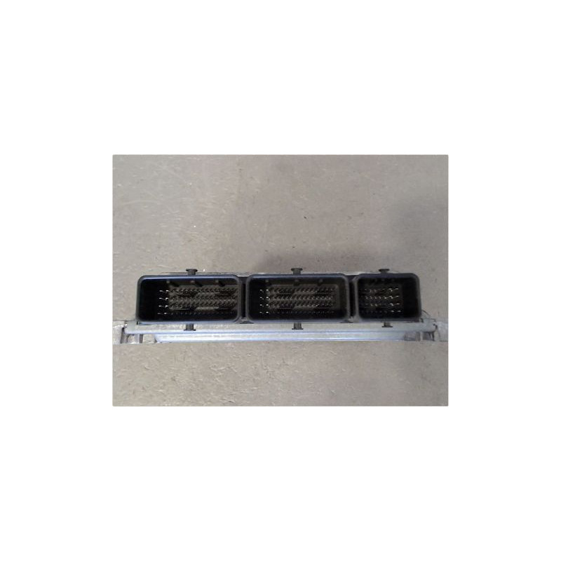 CALCULATEUR MOTEUR RENAULT MEGANE