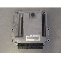 CALCULATEUR MOTEUR RENAULT LAGUNA