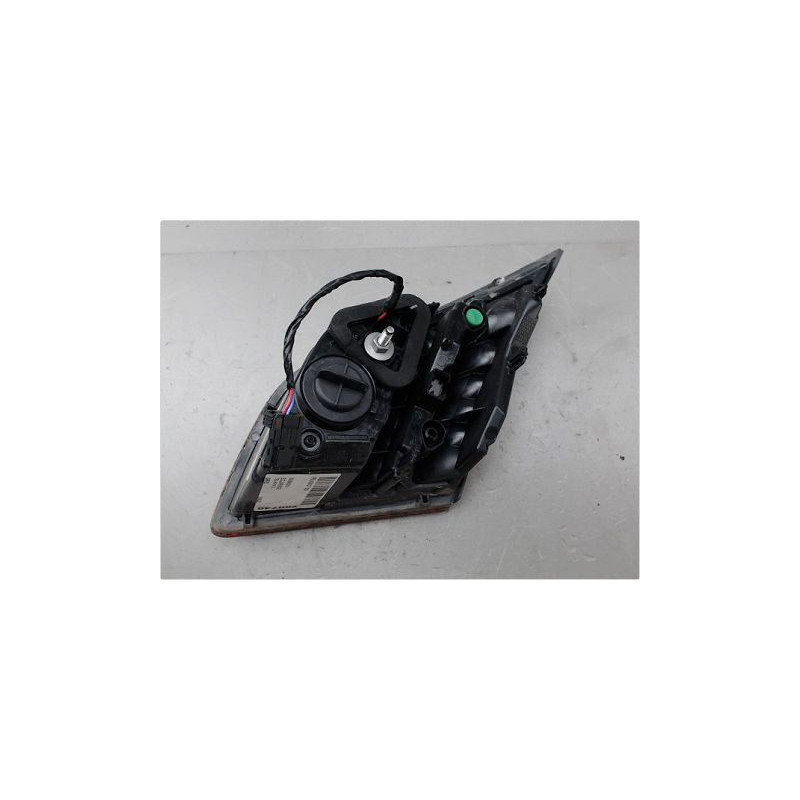 FEU ARRIERE INTERIEUR GAUCHE PEUGEOT 308