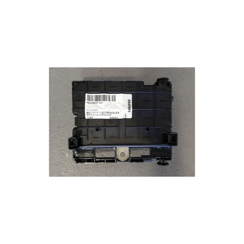 BOITE A FUSIBLES PEUGEOT 307