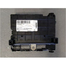 BOITE A FUSIBLES PEUGEOT 307