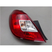 FEU ARRIERE GAUCHE  OPEL CORSA
