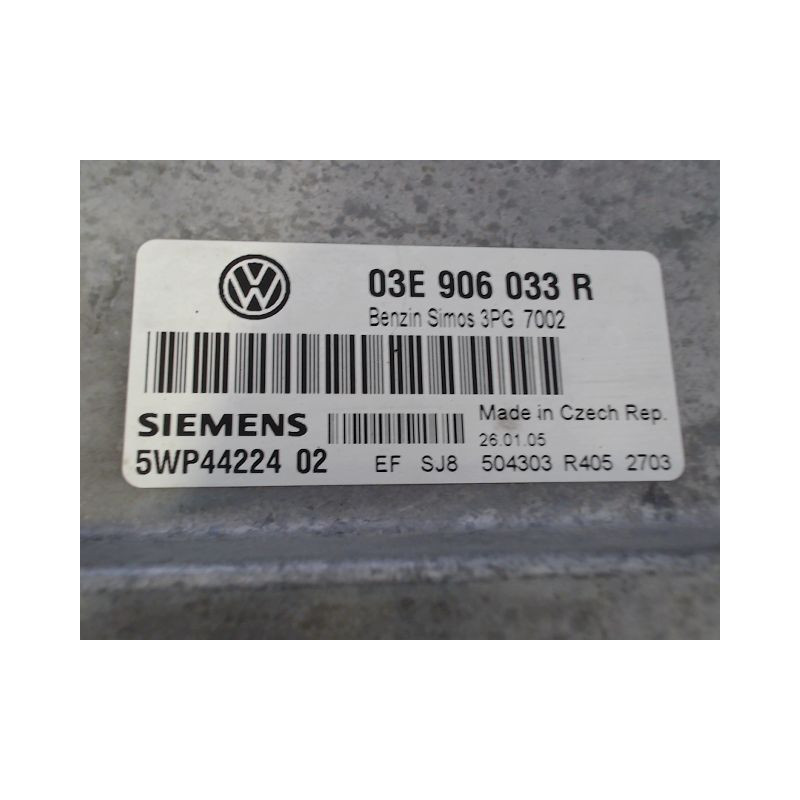 CALCULATEUR MOTEUR VOLKSWAGEN POLO