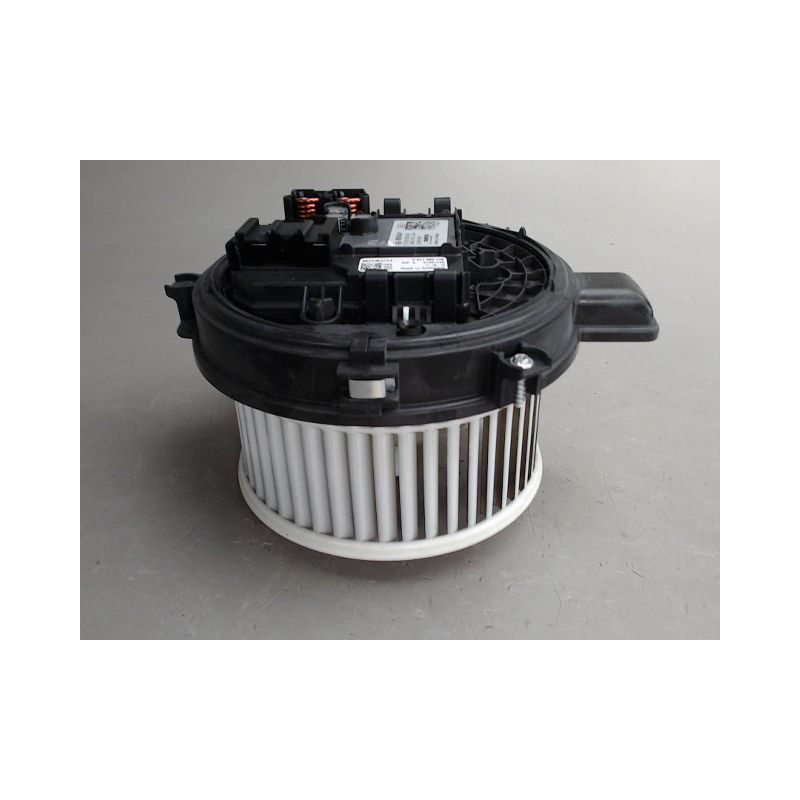 MOTEUR VENTILATEUR CHAUFFAGE OPEL ASTRA
