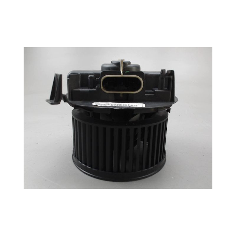 MOTEUR VENTILATEUR CHAUFFAGE NISSAN NOTE