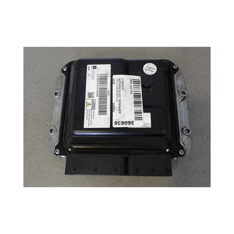 CALCULATEUR MOTEUR OPEL ASTRA