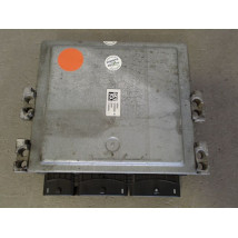CALCULATEUR MOTEUR RENAULT MEGANE