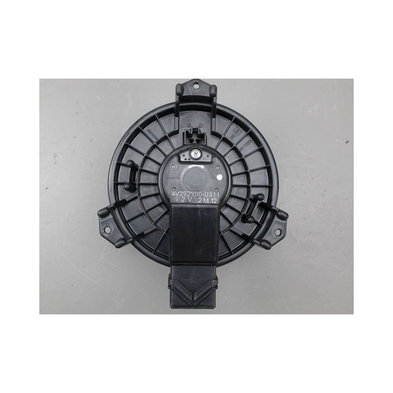 MOTEUR VENTILATEUR CHAUFFAGE SUZUKI SWIFT