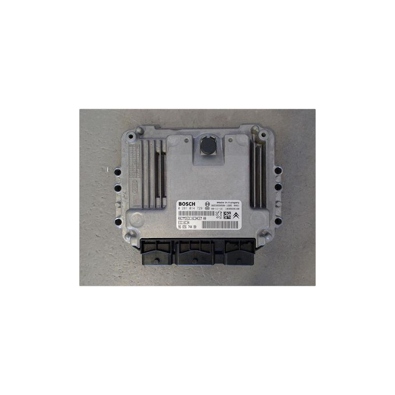 CALCULATEUR MOTEUR PEUGEOT 5008