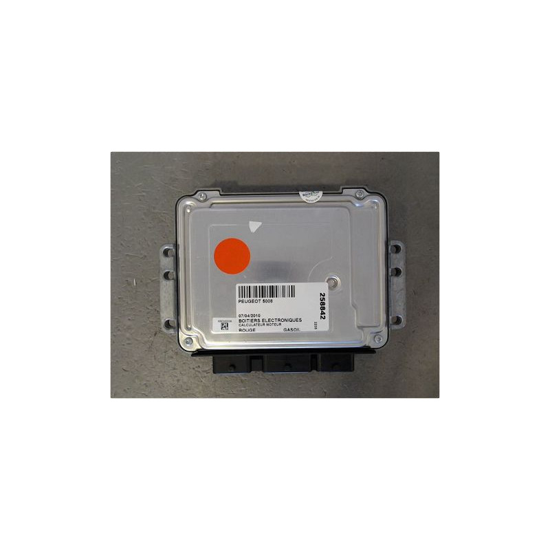 CALCULATEUR MOTEUR PEUGEOT 5008