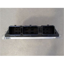 CALCULATEUR MOTEUR PEUGEOT 5008