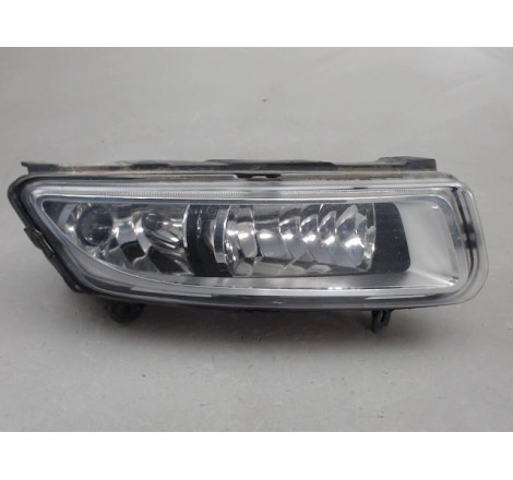 PHARE ANTIBROUILLARD AVD