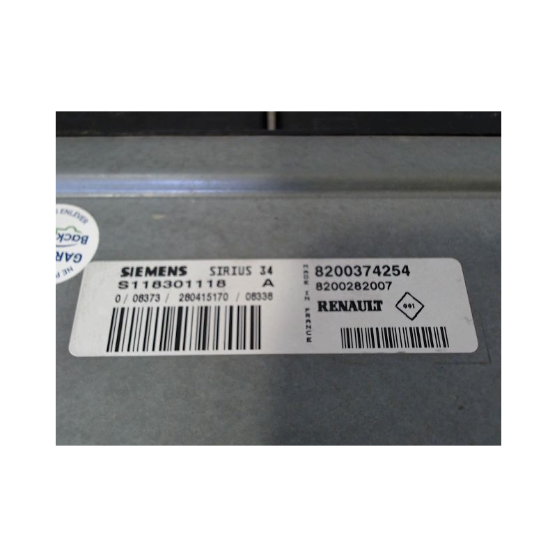 CALCULATEUR MOTEUR RENAULT CLIO II CAMPUS 06-09