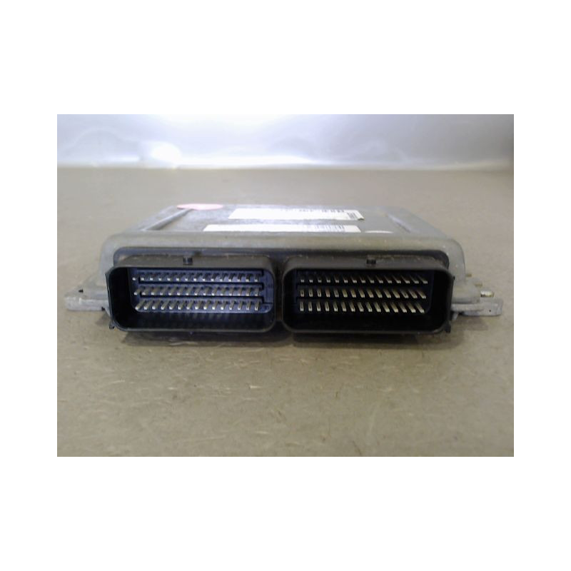 CALCULATEUR MOTEUR RENAULT CLIO II CAMPUS 06-09