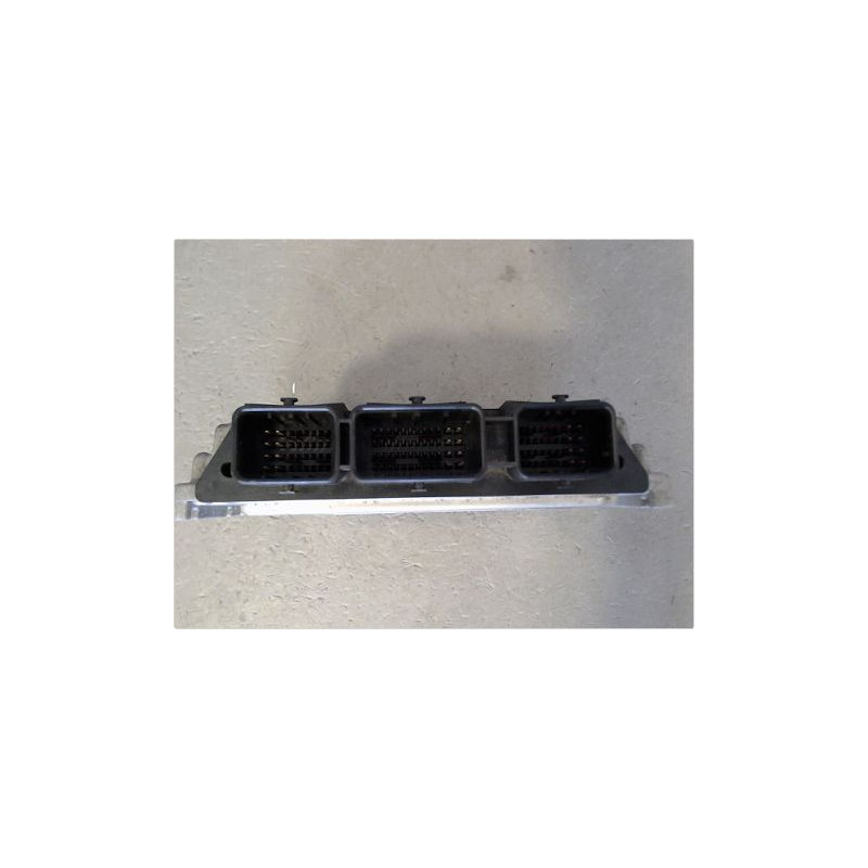 CALCULATEUR MOTEUR PEUGEOT 207
