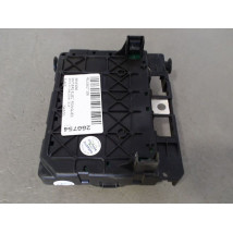 BOITE A FUSIBLES PEUGEOT 206