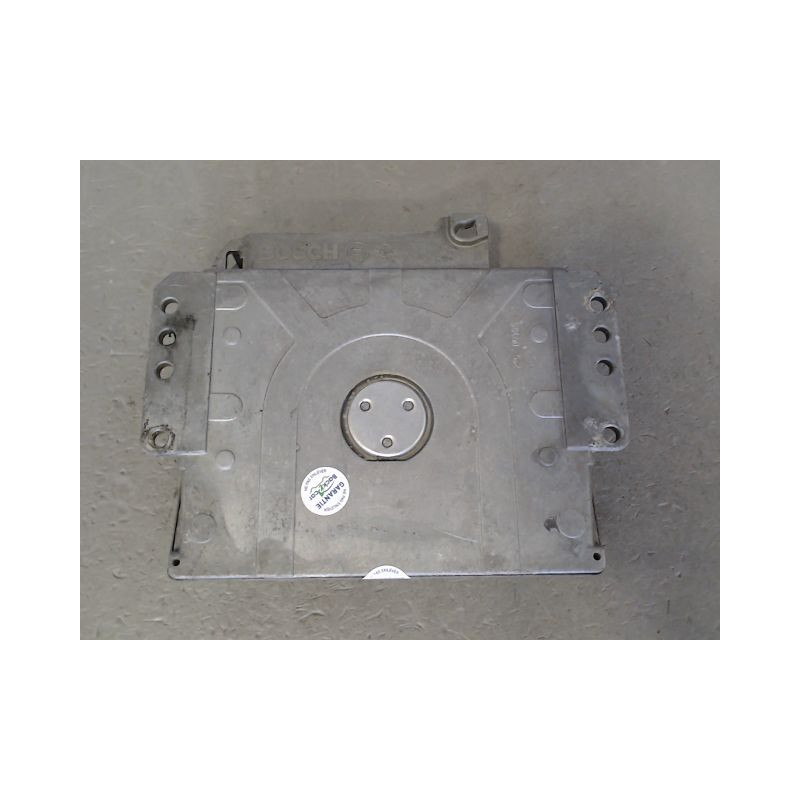 CALCULATEUR MOTEUR PEUGEOT 106