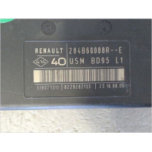 BOITE A FUSIBLES RENAULT MEGANE