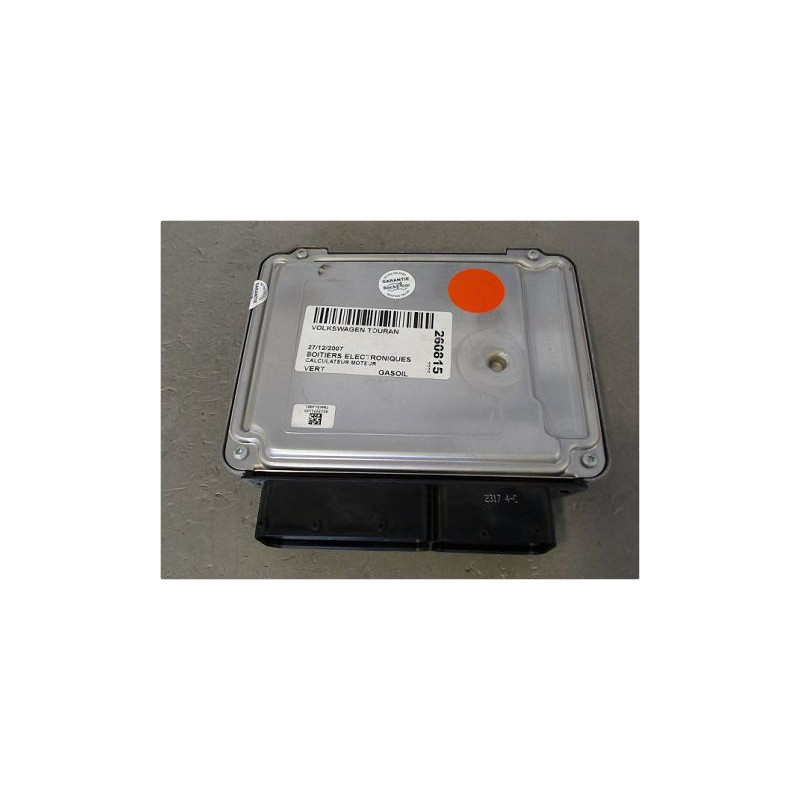 CALCULATEUR MOTEUR VOLKSWAGEN TOURAN