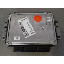 CALCULATEUR MOTEUR RENAULT TRAFIC