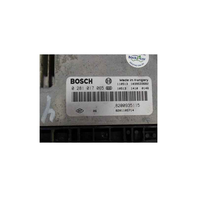 CALCULATEUR MOTEUR RENAULT TRAFIC