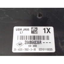 BOITE A FUSIBLES RENAULT MEGANE