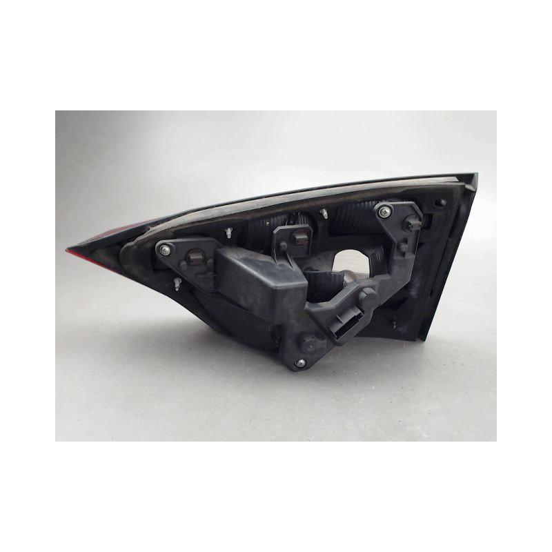 FEU ARRIERE INTERIEUR GAUCHE FORD GALAXY