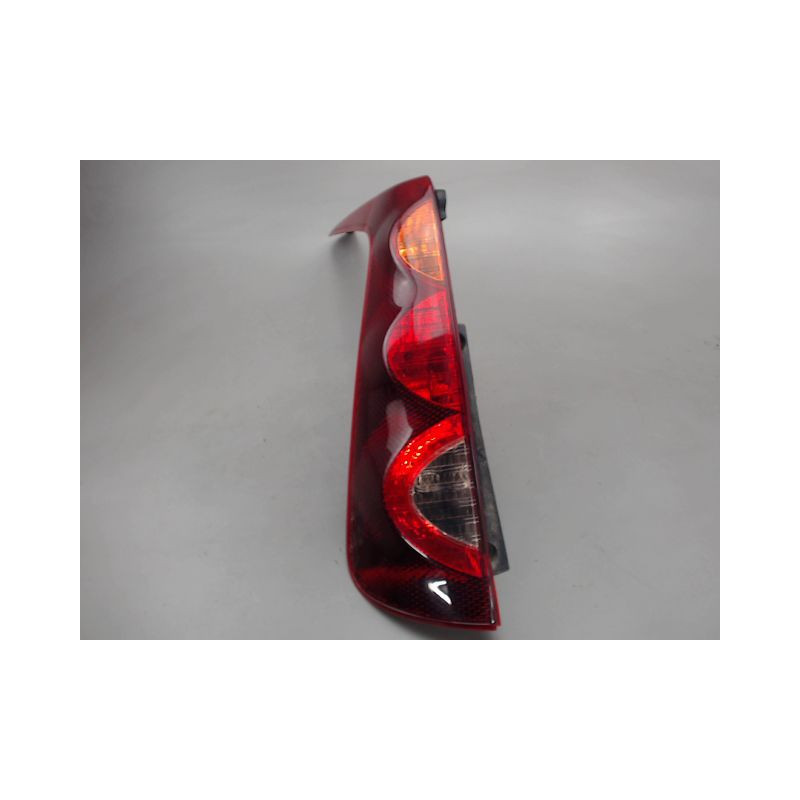 FEU ARRIERE GAUCHE  NISSAN NOTE
