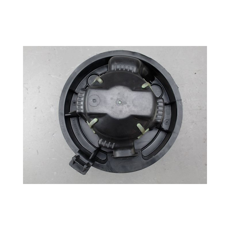 MOTEUR VENTILATEUR CHAUFFAGE PEUGEOT 207