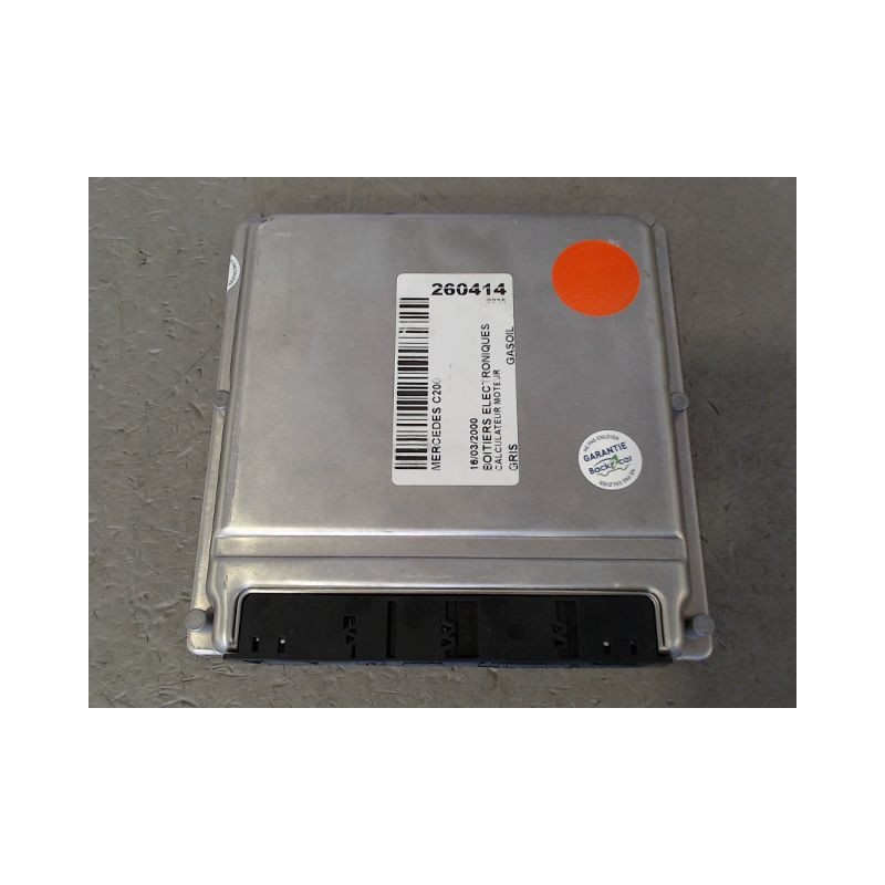 CALCULATEUR MOTEUR MERCEDES C200