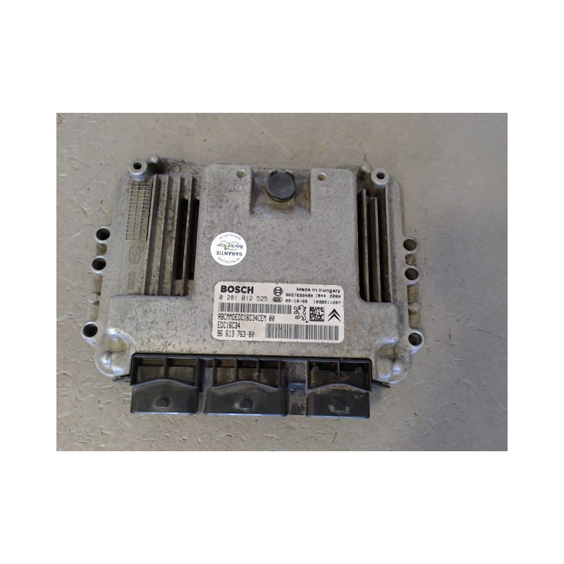 CALCULATEUR MOTEUR PEUGEOT 206