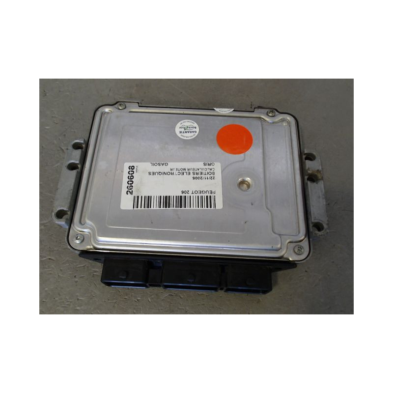 CALCULATEUR MOTEUR PEUGEOT 206