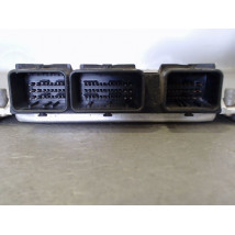 CALCULATEUR MOTEUR CITROEN SAXO