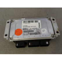CALCULATEUR MOTEUR CITROEN SAXO