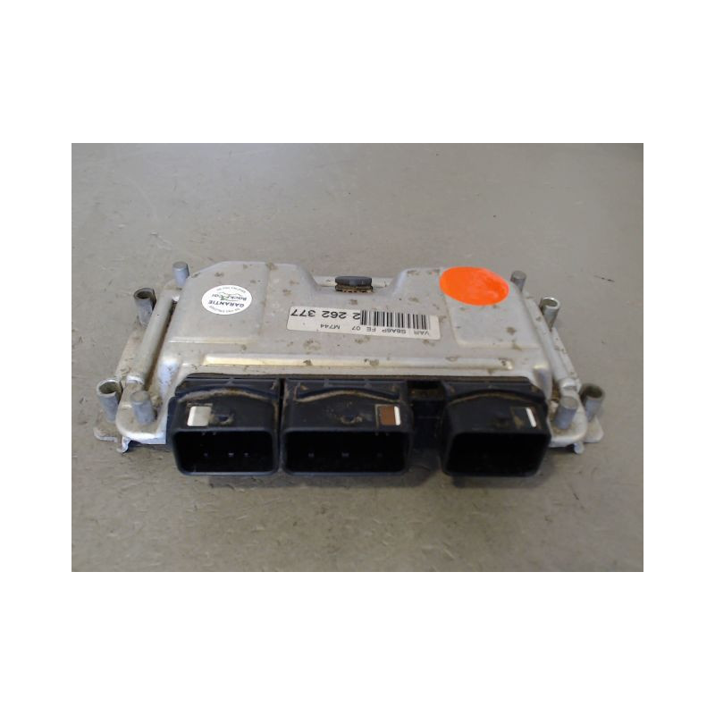 CALCULATEUR MOTEUR CITROEN SAXO