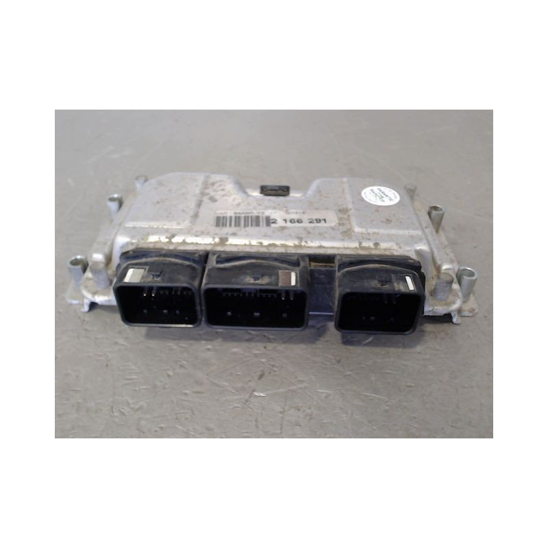 CALCULATEUR MOTEUR CITROEN SAXO