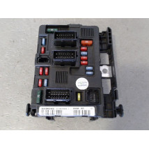 BOITE A FUSIBLES PEUGEOT 206