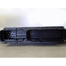 CALCULATEUR MOTEUR TOYOTA YARIS