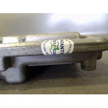 CALCULATEUR MOTEUR TOYOTA YARIS