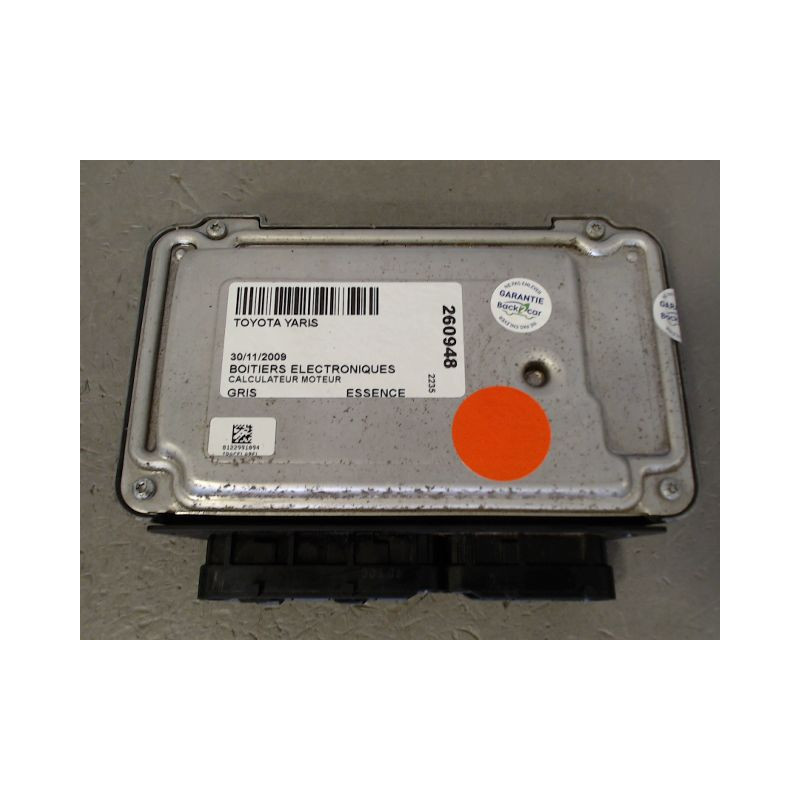 CALCULATEUR MOTEUR TOYOTA YARIS
