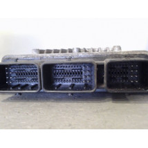 CALCULATEUR MOTEUR CITROEN C8
