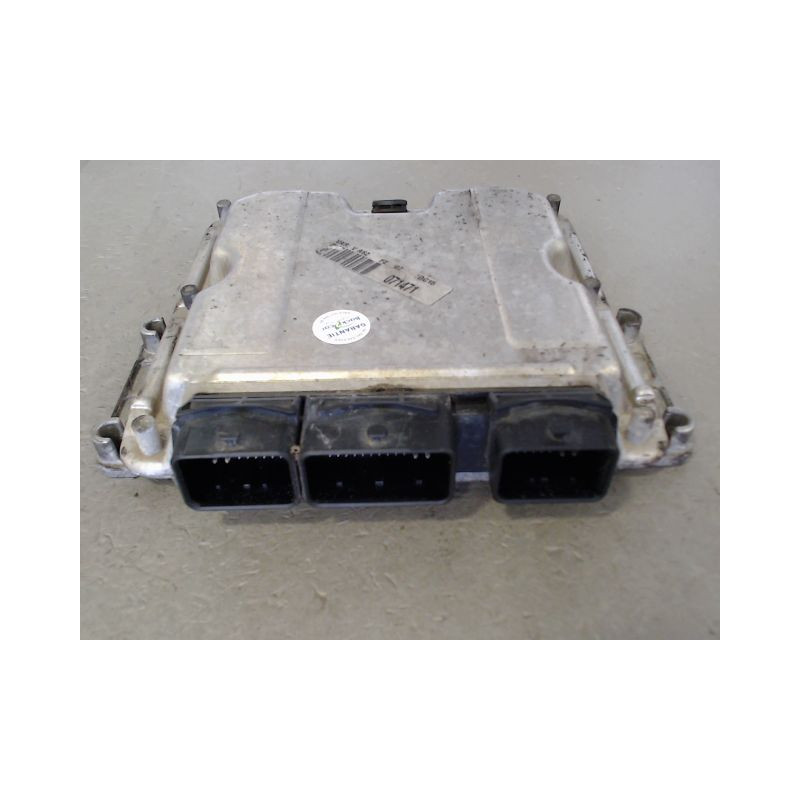 CALCULATEUR MOTEUR CITROEN C8
