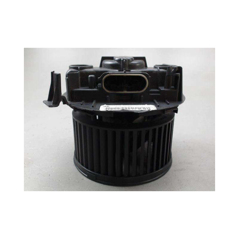 MOTEUR VENTILATEUR CHAUFFAGE NISSAN MICRA